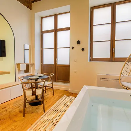 Experience Bahiana Avec Balneo Lägenhet